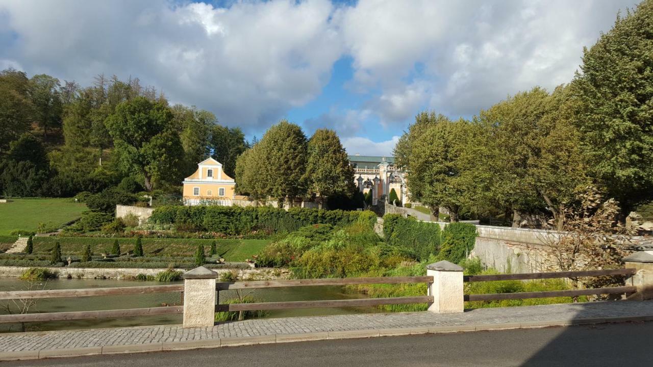Apartman Nove Hrady Exterior foto